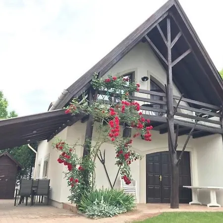 Rózsa Porta Сasa de vacaciones Vonyarcvashegy