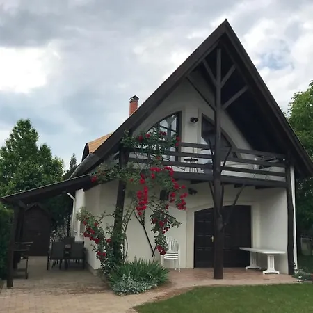 Rozsa Porta Vonyarcvashegy