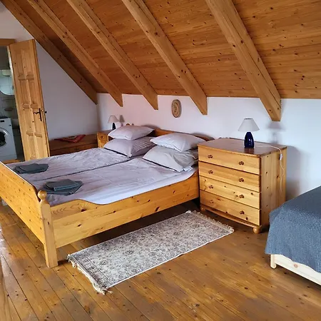 Rozsa Porta Prázdninový dům Vonyarcvashegy